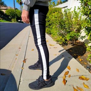Black skinny jeans